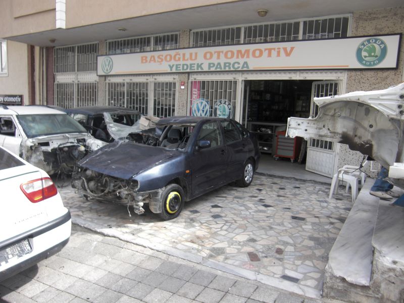 VOLKSWAGEN POLO CLASSİC ÇIKMA PARÇA